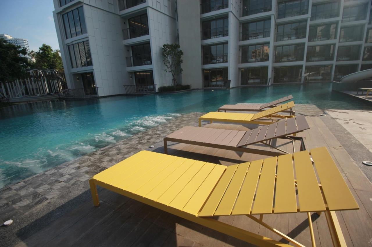 Hotel The Quarter Chaophraya By Uhg Bangkok Exterior foto