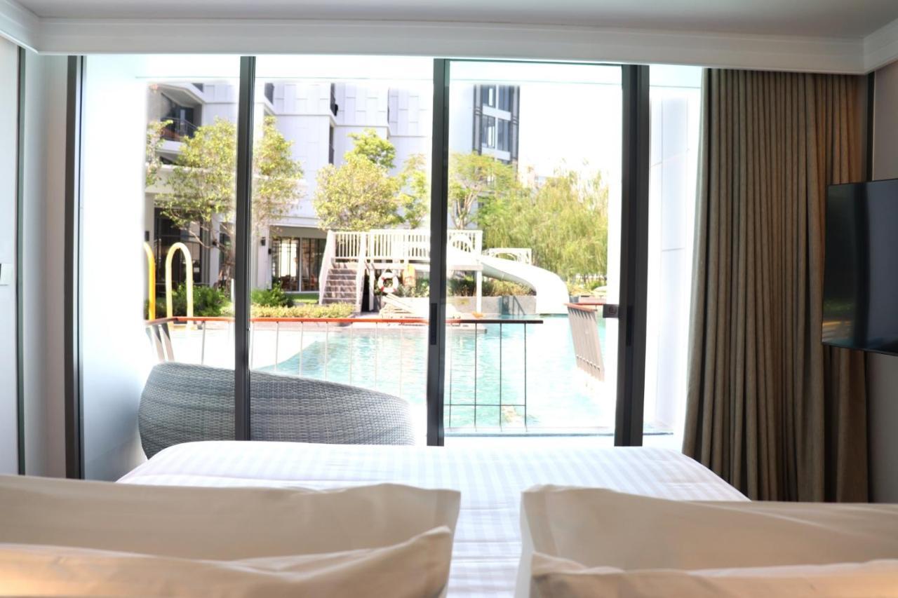 Hotel The Quarter Chaophraya By Uhg Bangkok Exterior foto